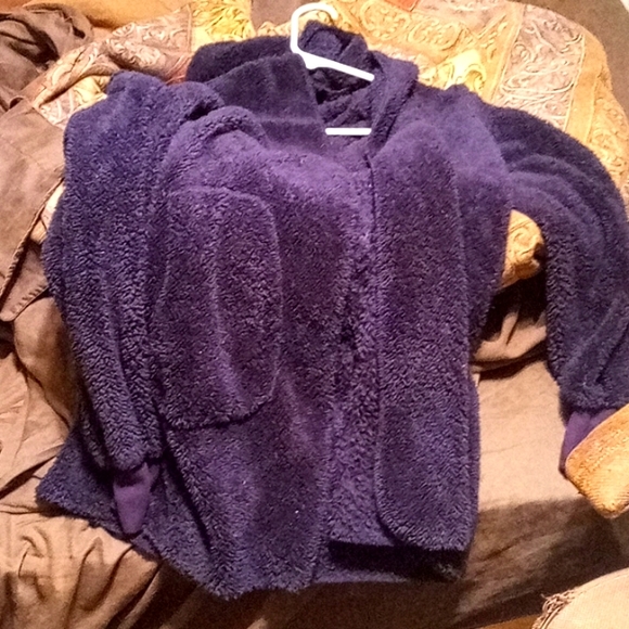 Navy blue jacket - Picture 1 of 1